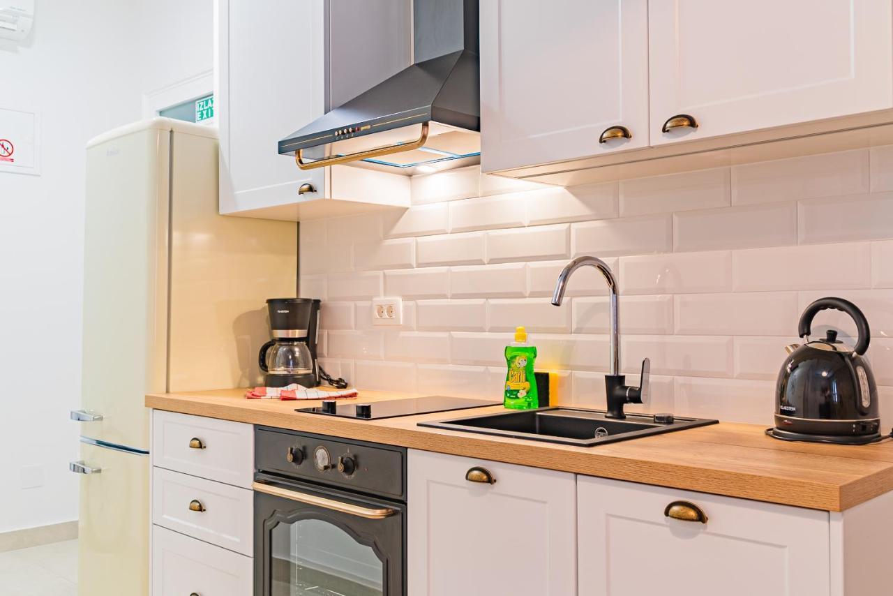 Apartman Lena Centar 볼 외부 사진